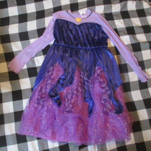 Girl's Disney The Little Mermaid Tween Ursula Sea Witch Costume SIZE Medium 7/8 - Picture 1 of 4